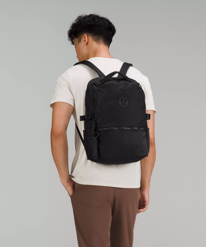 New Crew Backpack 22L *Logo | Unisex Bags,Purses,Wallets