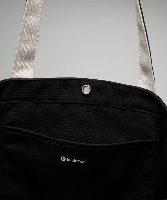 Lululemon All Day Essentials Tote Bag 26L - Black/Neutral