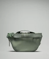 Curved Crossbody Bag 3L | Men's Bags,Purses,Wallets