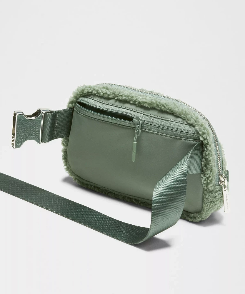 Everywhere Belt Bag 1L *Fleece | Unisex Bags,Purses,Wallets