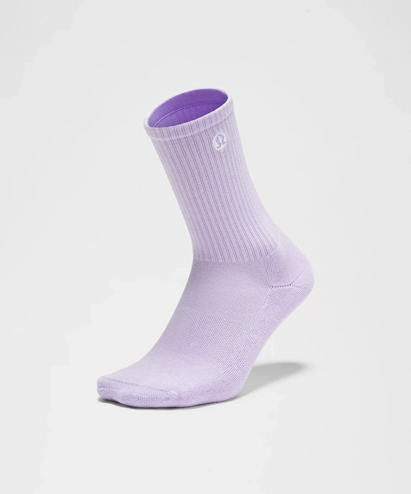 Unisex Daily Essential Crew Socks | Men's