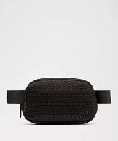 Everywhere Belt Bag 1L *Knit Mesh | Men's Bags,Purses,Wallets