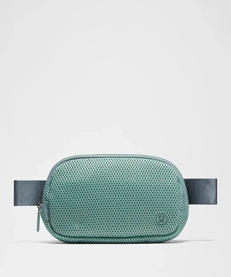 Everywhere Belt Bag 1L *Knit Mesh | Men's Bags,Purses,Wallets