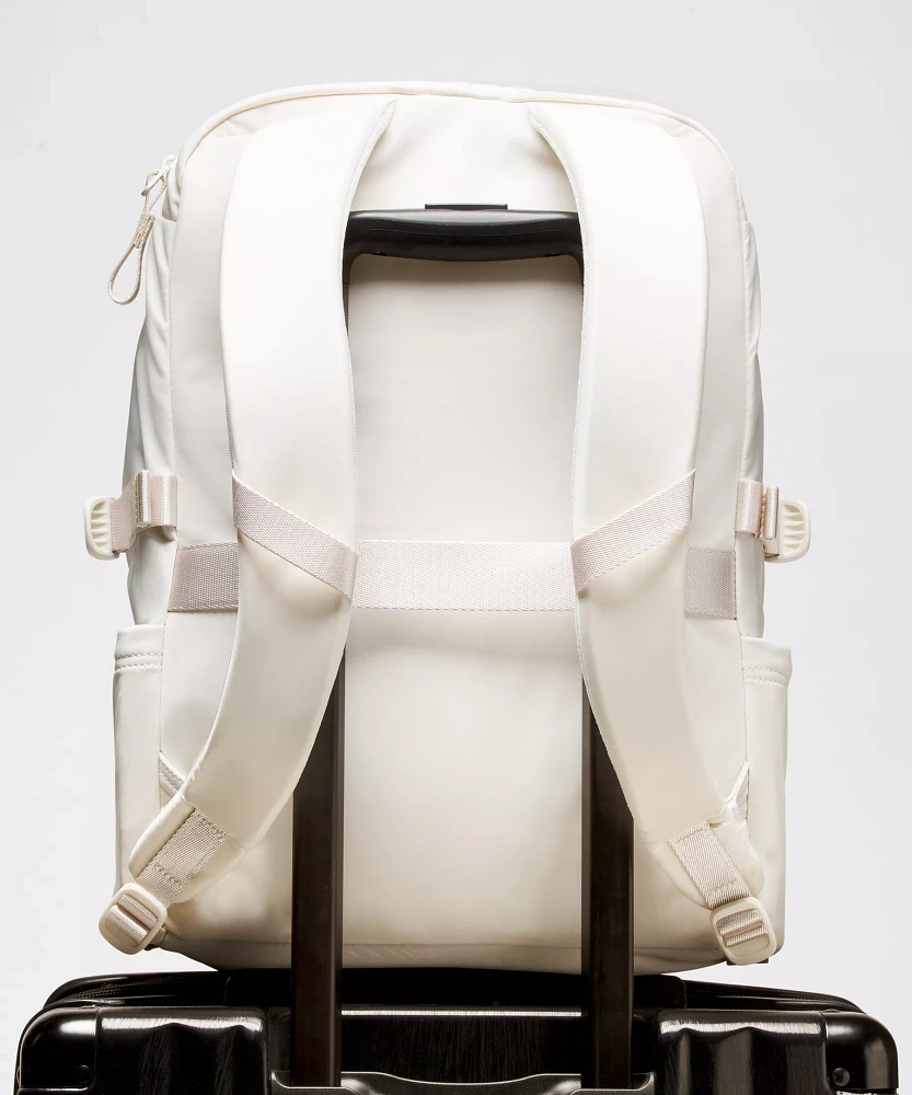 New Crew Backpack 22L *Updated | Men's Bags,Purses,Wallets