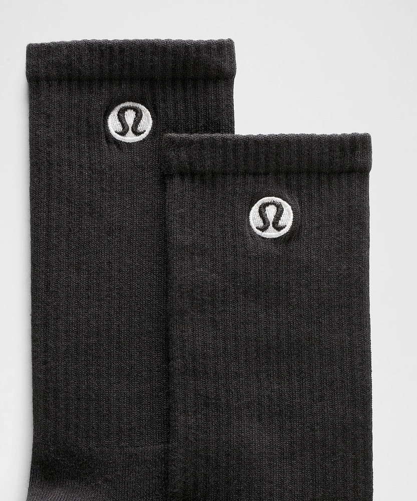 Unisex Daily Essential Crew Socks *3 Pack | Men's