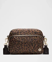Everywhere Crossbody Bag 2L *Metal Hardware | Men's Bags,Purses,Wallets