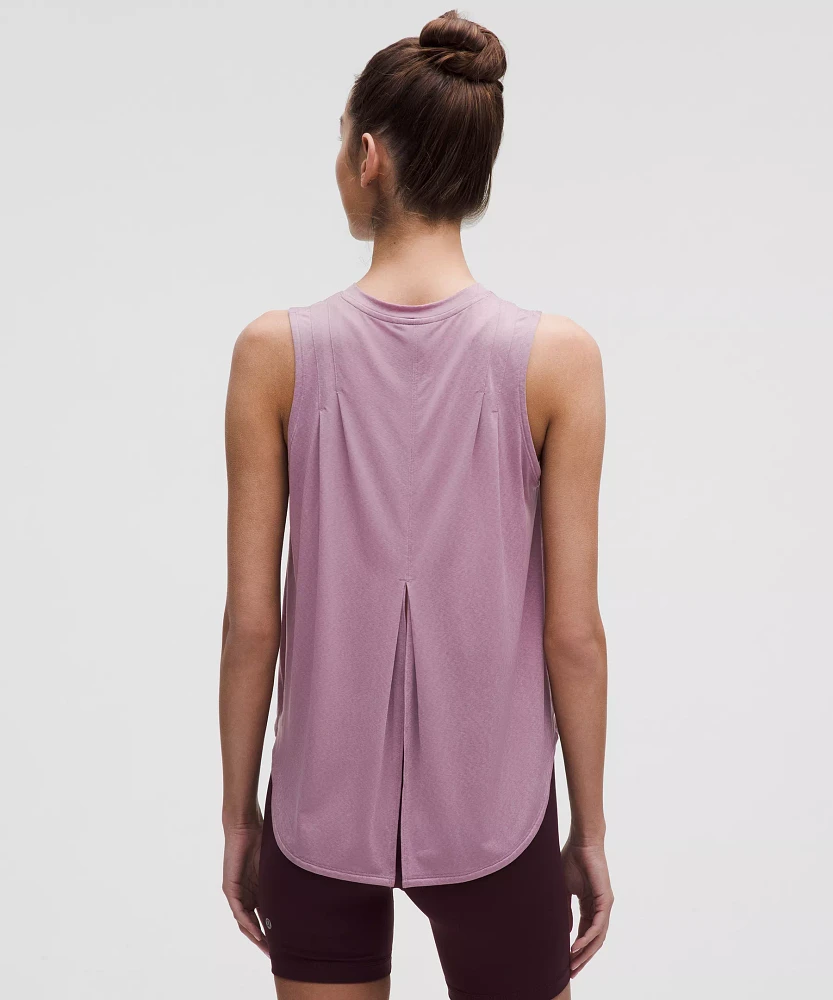 Lightweight Split-Back Training Tank Top | Women's Sleeveless & Tops