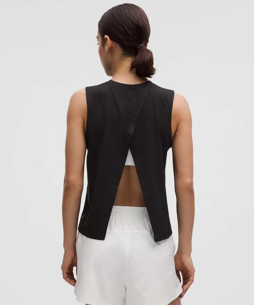 Pace Crush Cross-Back Graphic Tank Top | Women's Sleeveless & Tops