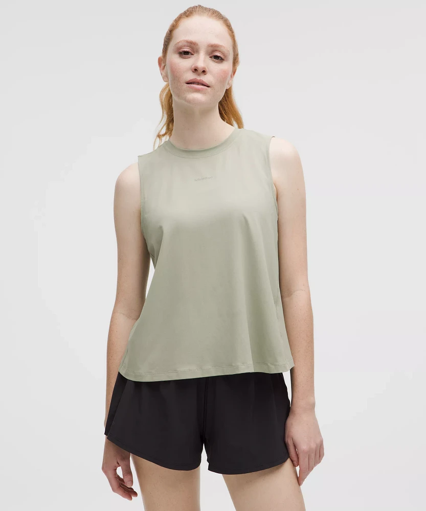 Pace Crush Cross-Back Graphic Tank Top | Women's Sleeveless & Tops