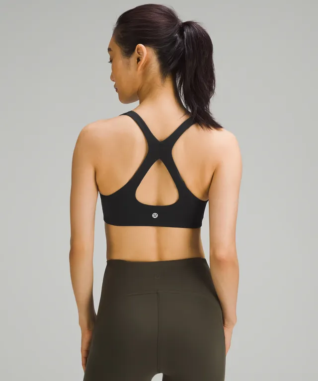 Lululemon athletica SmoothCover Yoga Bra *Light Support, B/C Cup