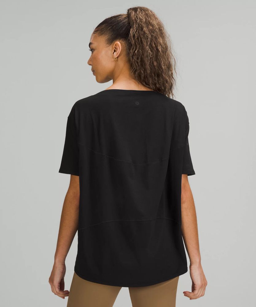 Back Action Short Sleeve Shirt | Women's Shirts & Tee's