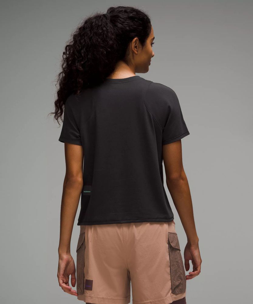Lightweight Cinched Hem Hiking T-Shirt | Women's Short Sleeve Shirts & Tee's