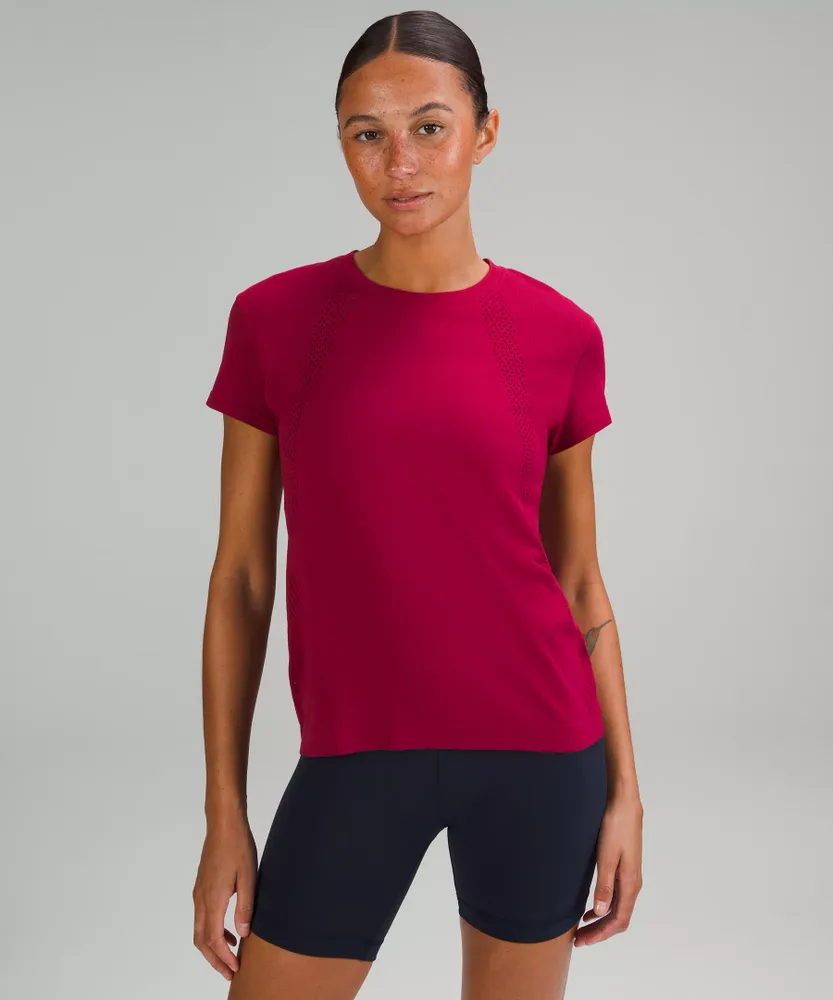 Train to Be Short-Sleeve Shirt | Women's Short Sleeve Shirts & Tee's