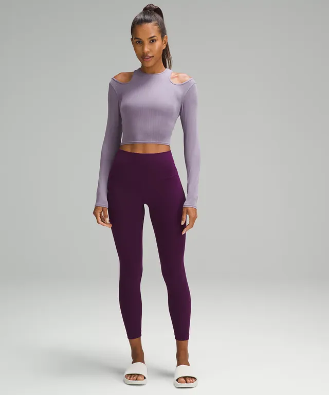 Alo yoga goes well with lululemon guys! Here's their Barre Long Sleeve in  Pristine with Aligns in Graphite Purple, one of my fav combos : r/lululemon