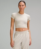 Swiftly Tech Cropped Short-Sleeve Shirt 2.0 | Women's Short Sleeve Shirts & Tee's