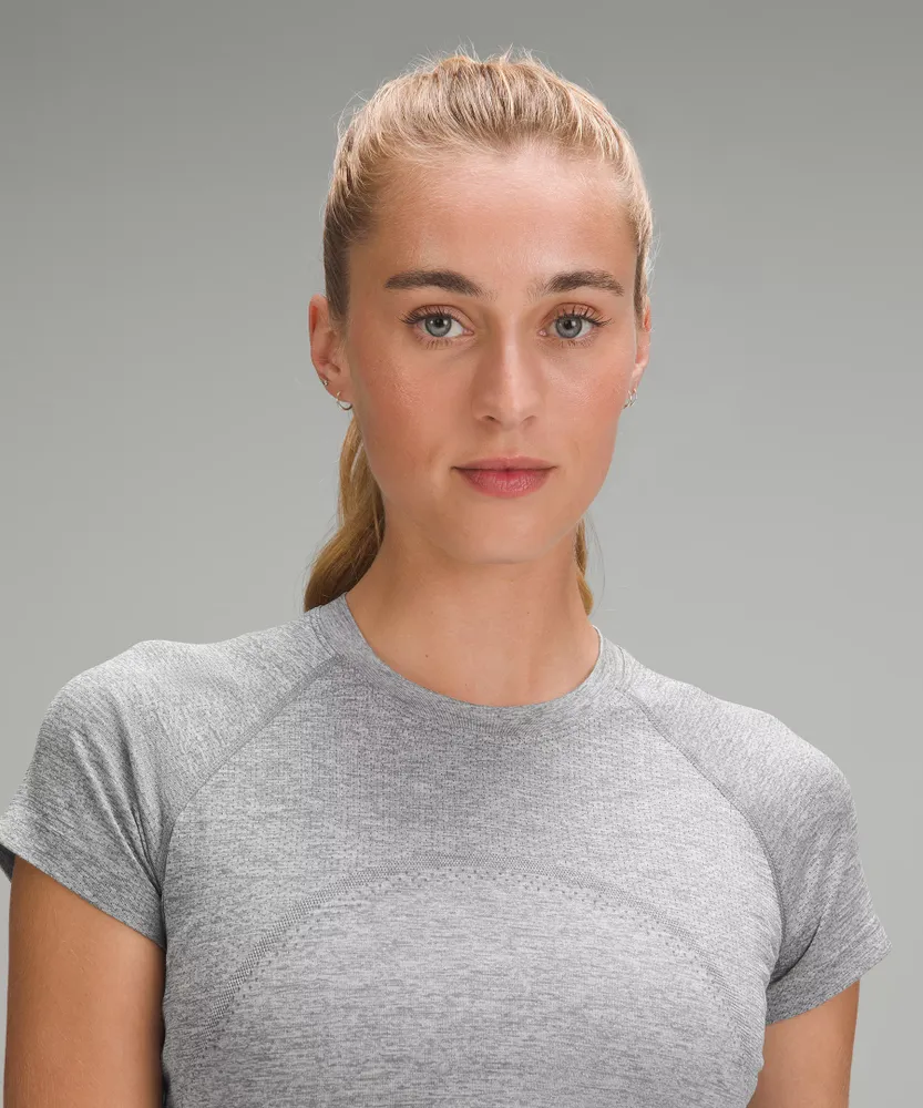 Swiftly Tech Cropped Short-Sleeve Shirt 2.0 | Women's Short Sleeve Shirts & Tee's