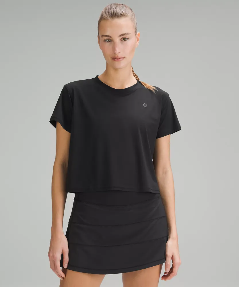Lightweight Tennis Crewneck T-Shirt | Women's Short Sleeve Shirts & Tee's