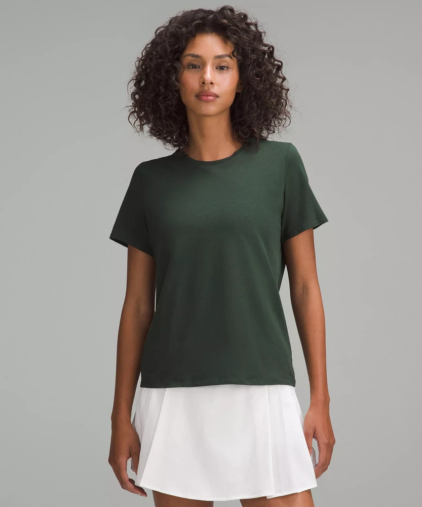 Organic Cotton Straight-Hem Crewneck T-Shirt | Women's Short Sleeve Shirts & Tee's