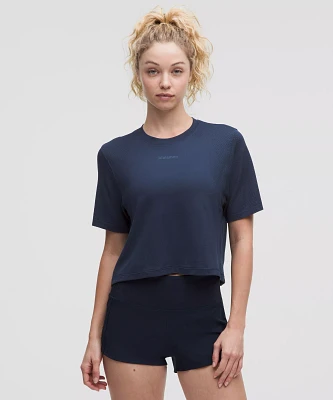 Swiftly Cropped Oversized T-Shirt | Women's Short Sleeve Shirts & Tee's