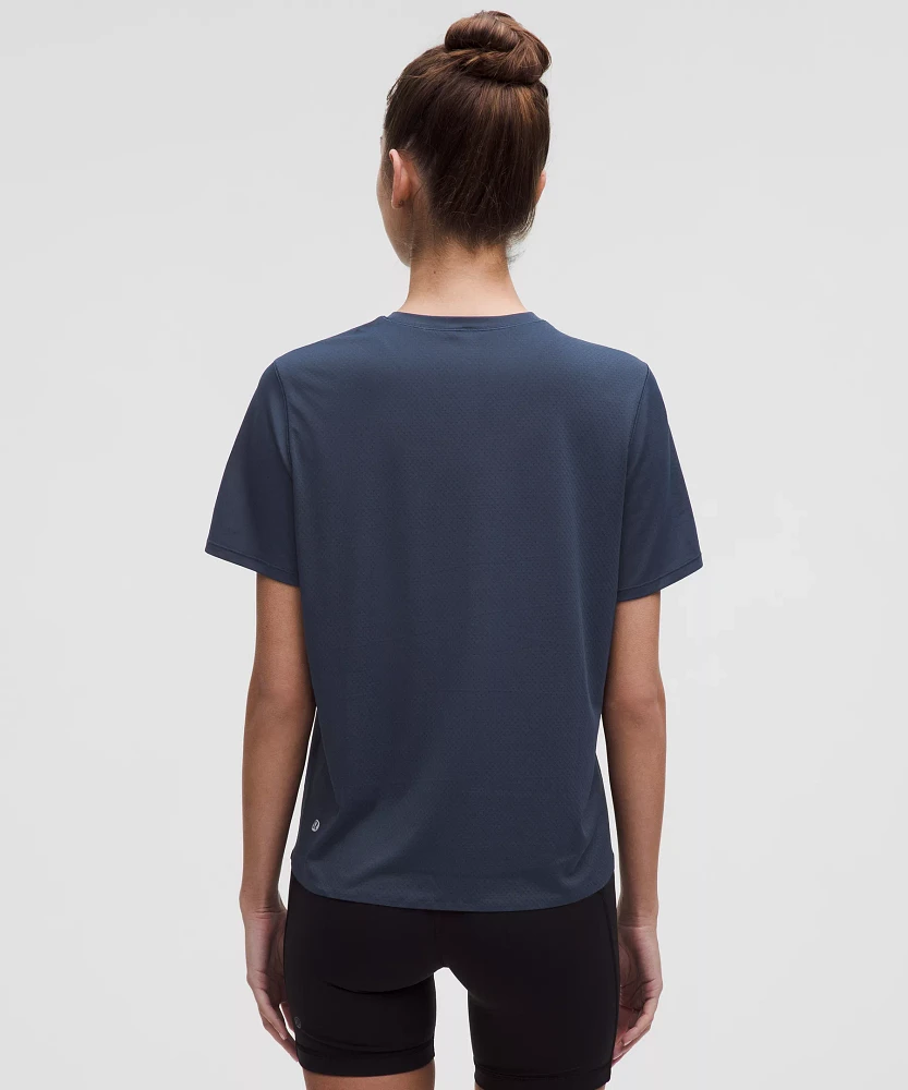 Women's Fast and Free Short-Sleeve Shirt | Short Sleeve Shirts & Tee's