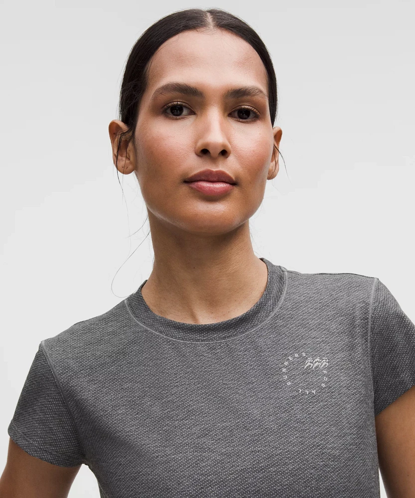 Mile Maker Run Crew Graphic Mesh Short-Sleeve Shirt | Women's Short Sleeve Shirts & Tee's