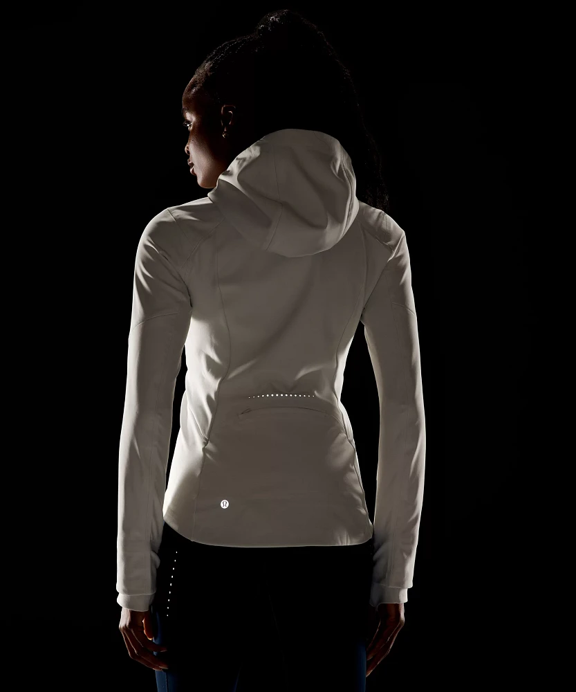 Women's Cross Chill Performance Jacket | Coats & Jackets