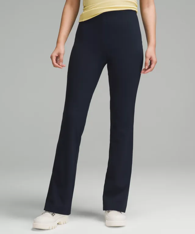 NWT, Lululemon, Smooth Fit High Rise Pull On Cropped Pant in Black, Size  12