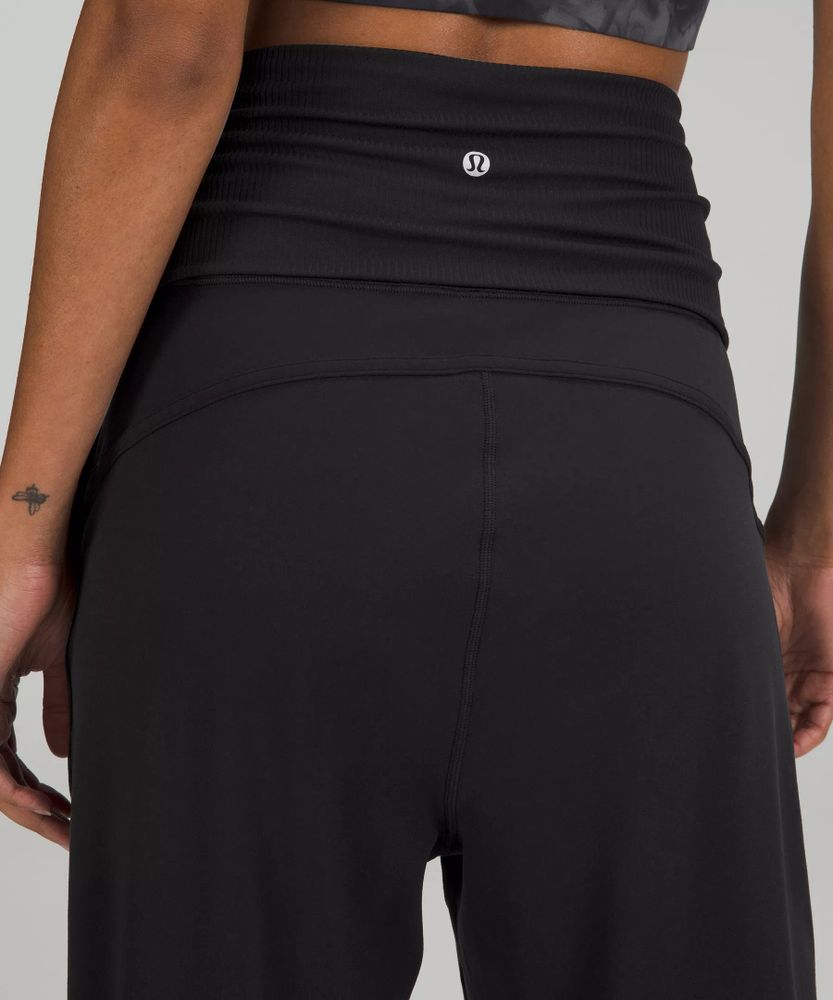 lululemon Align™ High-Rise Jogger - Black, Women's Fashion, Activewear on  Carousell
