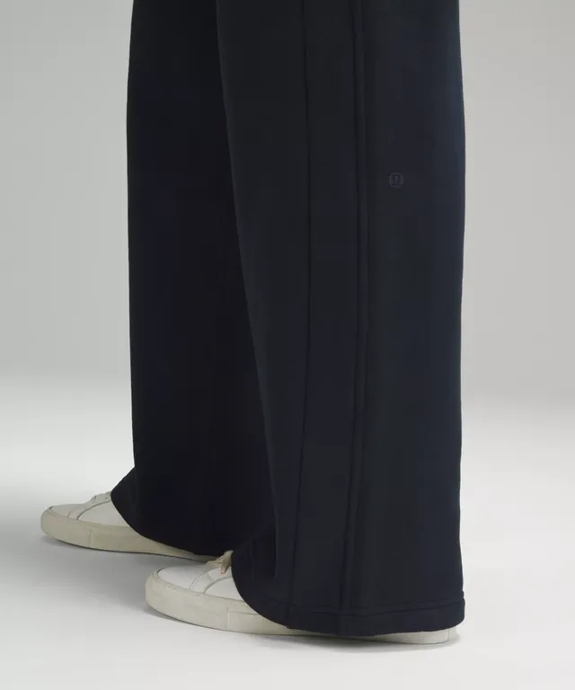 Lululemon athletica Scuba Mid-Rise Wide-Leg Pant *Velvet Cord