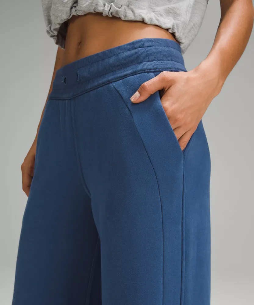 Scuba Mid-Rise Wide-Leg Pant *Full Length, Women's Sweatpants, lululemon  in 2023