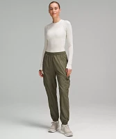 Lightweight Cargo Mid-Rise Hiking Pant | Women's Pants