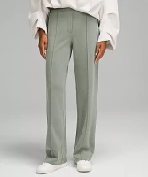 Softstreme Pintuck Mid-Rise Pant *Regular | Women's Pants