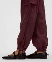 Lightweight Adjustable Mid-Rise Cargo Pant | Women's Pants