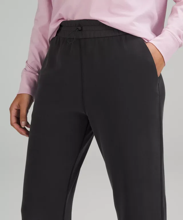 lululemon athletica, Pants & Jumpsuits, Lululemon On The Fly Pant 28 In Melanite  Color Size 4