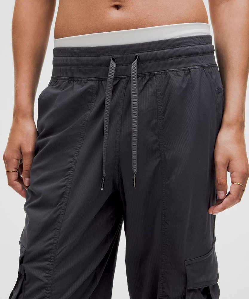 Dance Studio Relaxed-Fit Mid-Rise Cargo Jogger | Women's Joggers