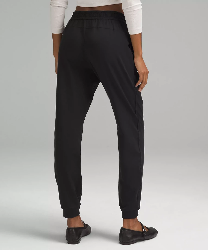 Soft Jersey Classic-Fit Mid-Rise Jogger | Women's Joggers