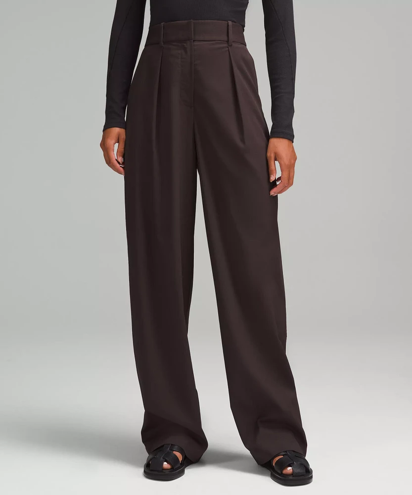 Pleat-Front High-Rise Trouser *Regular | Women's Trousers