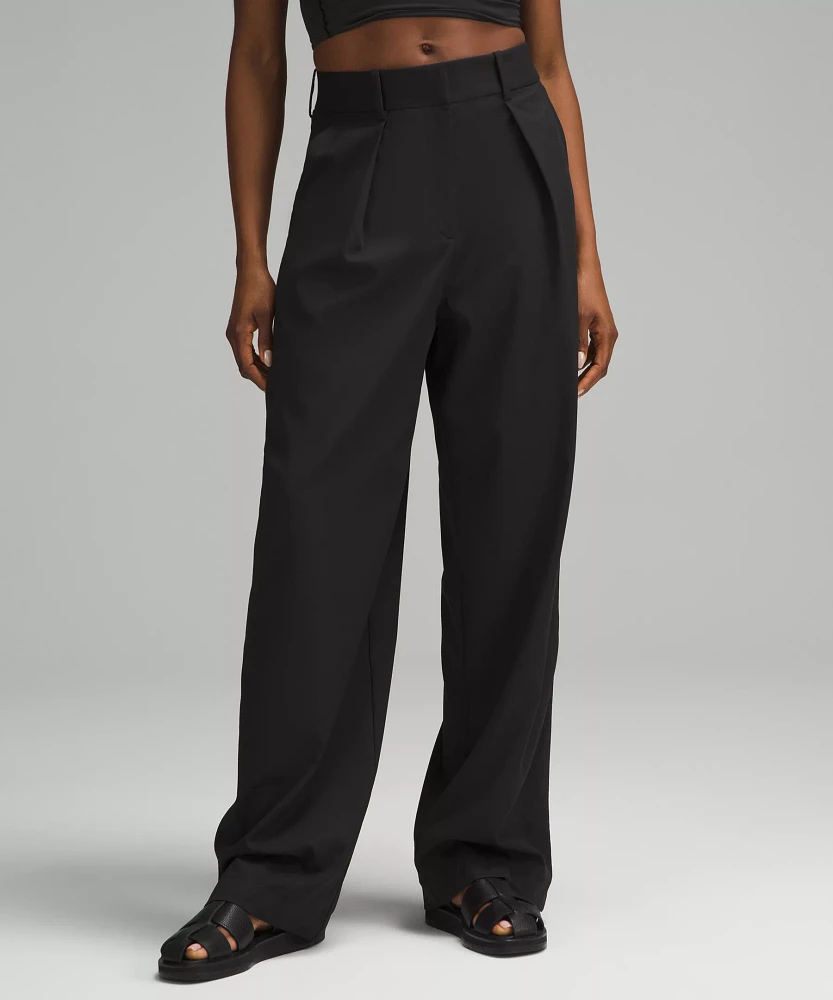 Pleat-Front High-Rise Trouser *Short | Women's Trousers