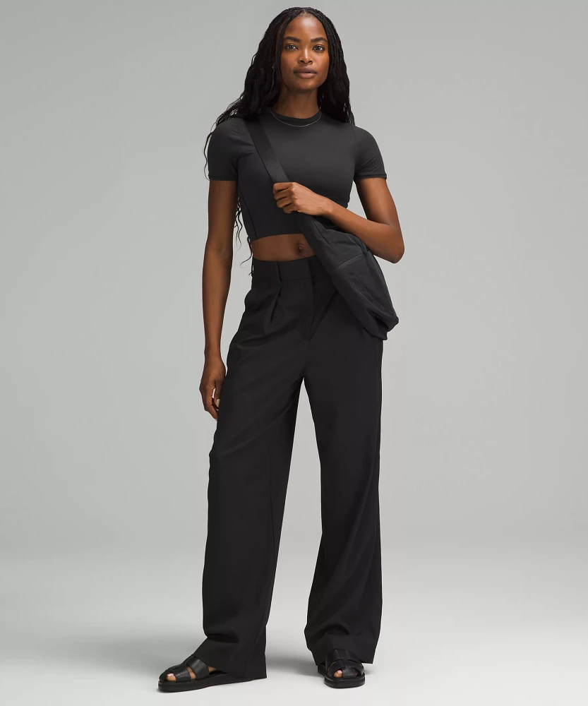 Pleat-Front High-Rise Trouser *Short | Women's Trousers