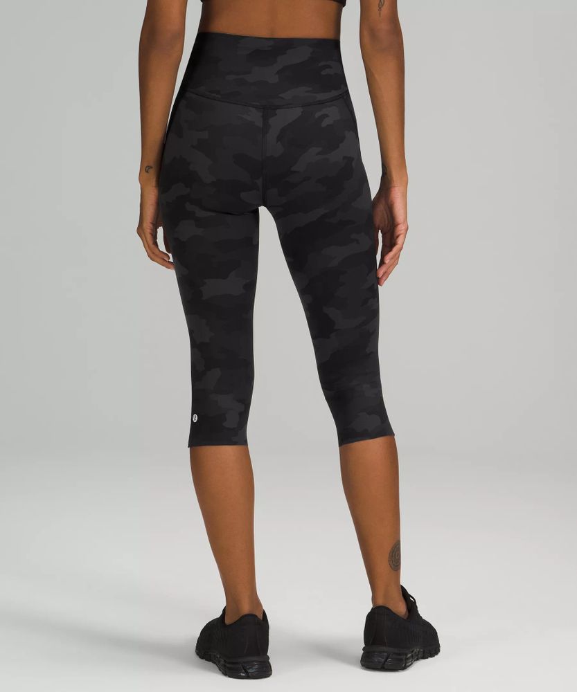 Base Pace High-Rise Crop 17" | Women's Capris