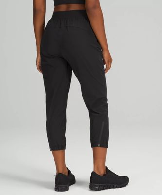 mpg sport embrace cropped jogger