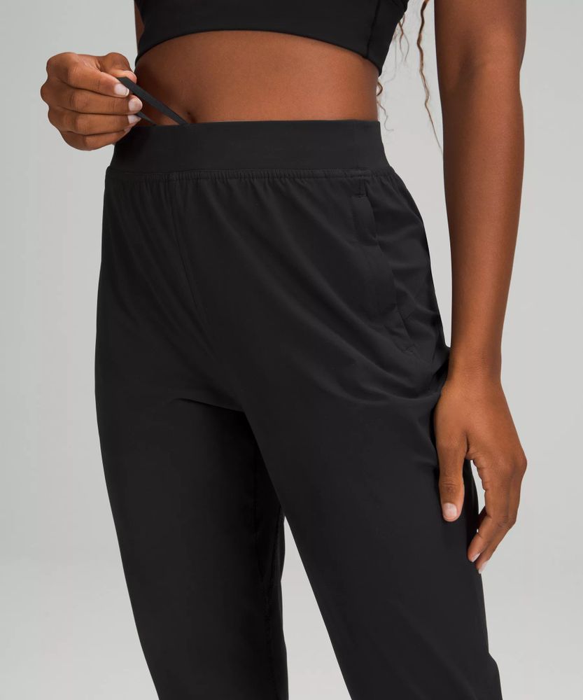 Lululemon Adapted State High-Rise Jogger Crop Women's Size 14 New