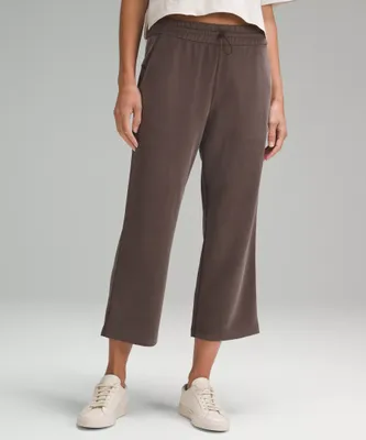 Softstreme High-Rise Straight-Leg Cropped Pant | Women's Capris