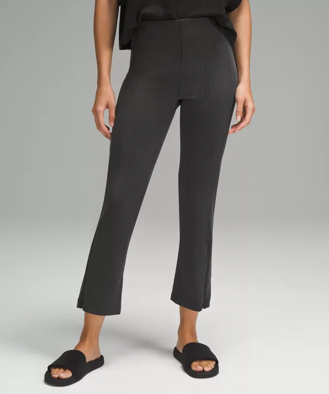 Stretch Woven High-Rise Wide-Leg Cropped Pant