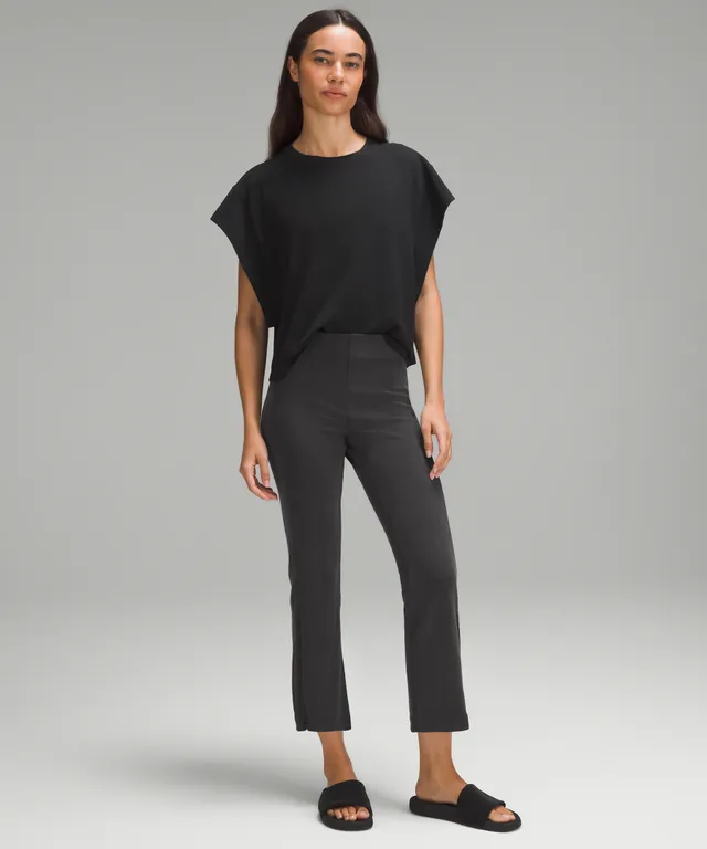 Stretch Woven High-Rise Wide-Leg Cropped Pant