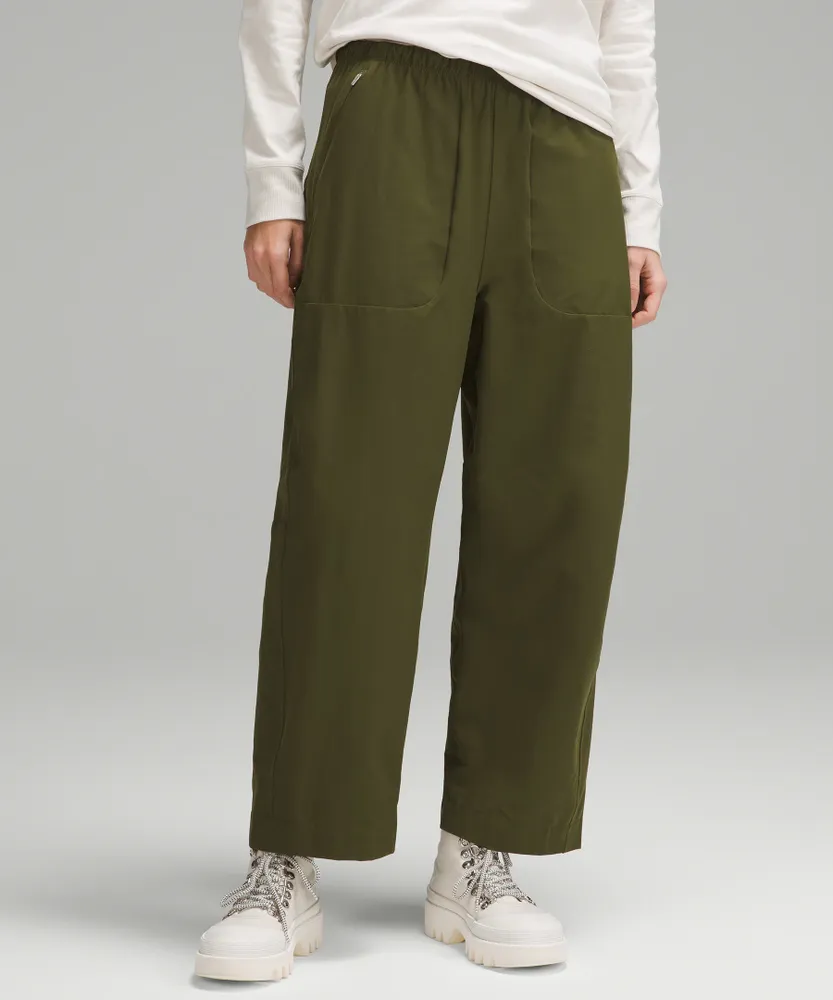 Lightweight Mid-Rise Barrel-Leg Cropped Pant | Women's Capris