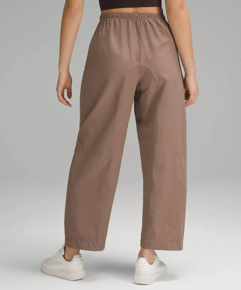 Lightweight Mid-Rise Barrel-Leg Cropped Pant | Women's Capris