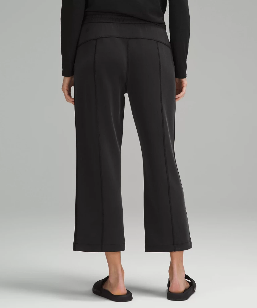 Softstreme High-Rise Straight-Leg Cropped Pant | Women's Capris