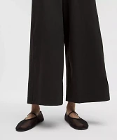Stretch Woven Ruffle-Waist Wide-Leg Cropped Pant | Women's Capris