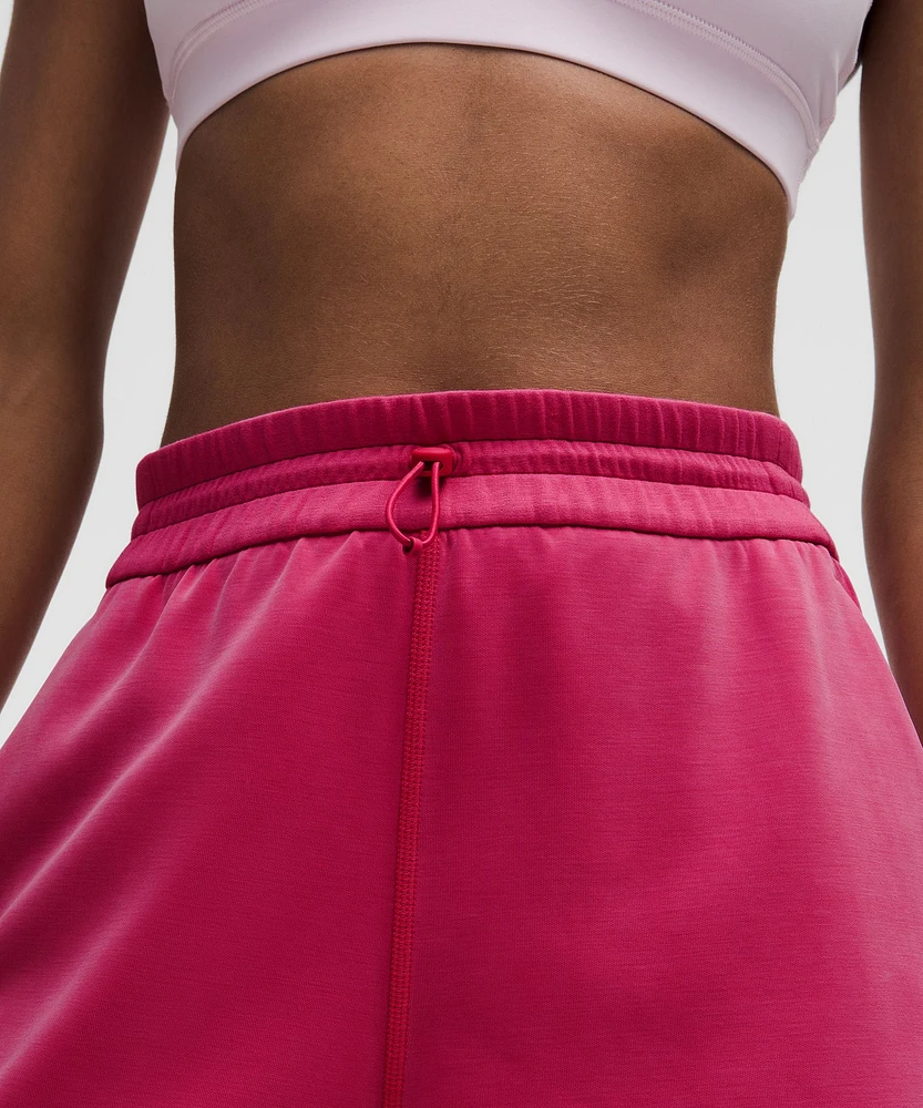 Softstreme High-Rise Short 4" | Women's Shorts